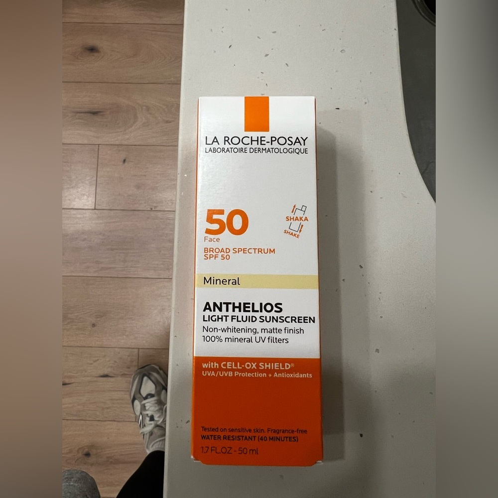 La Roche Posay Mineral Anthelios Tinted Sunscreen